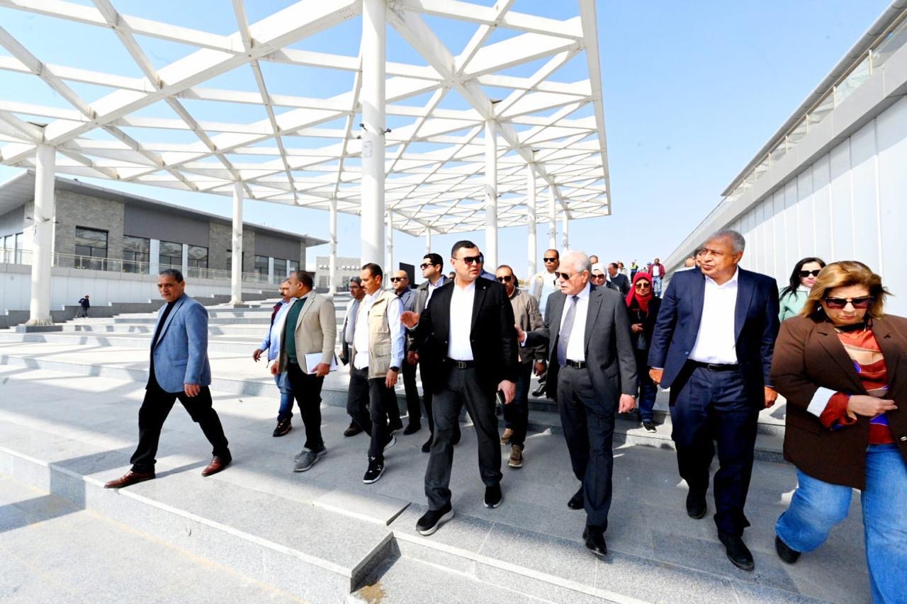 c86ea630-ecc5-46c5-9e5c-be37d8ad9949