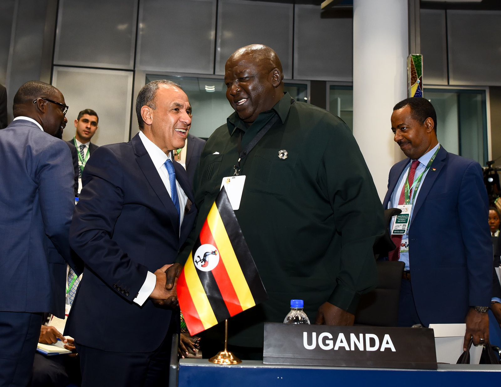 الدكتور بدر عبد العاطي، هنري أوكيلو، وزير الدولة للشئون الخارجية بجمهورية أوغندا الدكتور بدر عبد العاطي، هنري أوكيلو، وزير الدولة للشئون الخارجية بجمهورية أوغندا