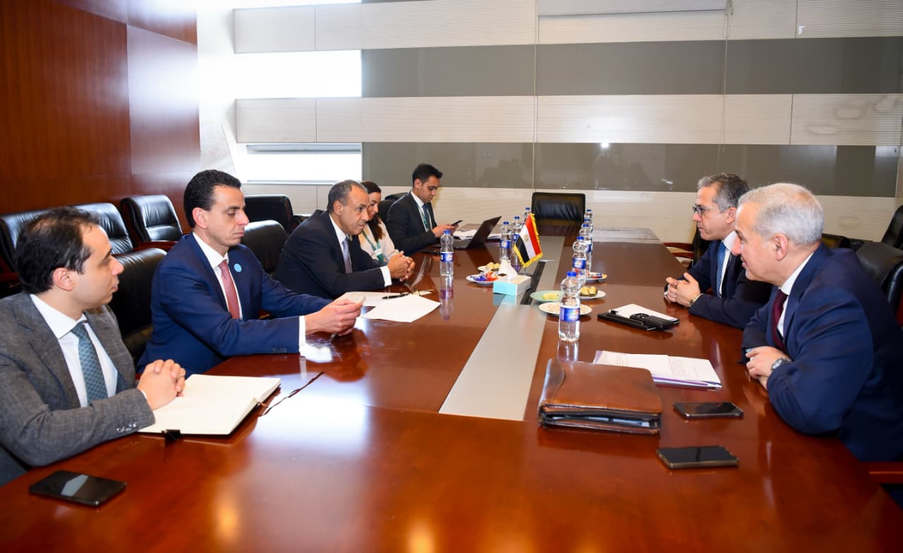 74b3ab5d-4e2e-4d4b-9f96-5c03fc363abe