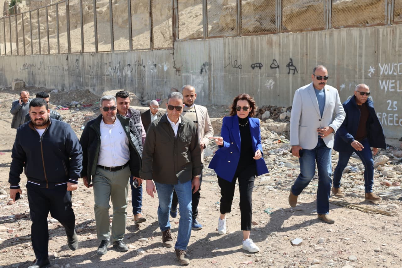 aaeeef12-05a8-470b-9187-27ba72aab968