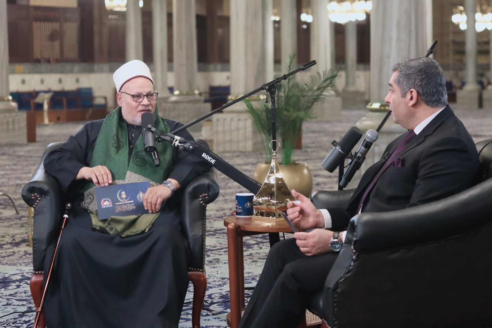 2d4320eb-8fce-4c5e-8645-4d93b3e37f99