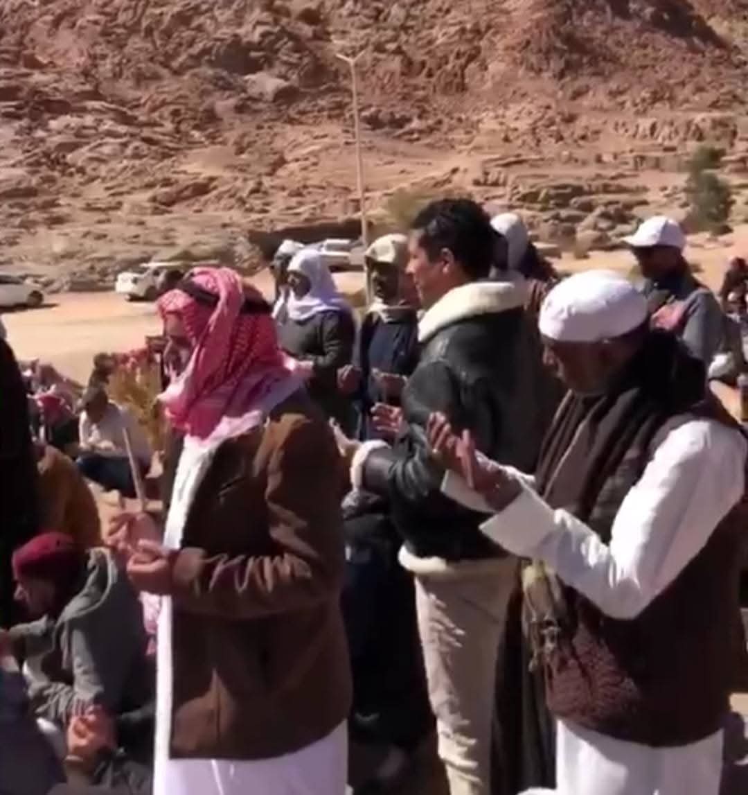 a9173df0-c41d-4ce8-b042-596f65c5ef59