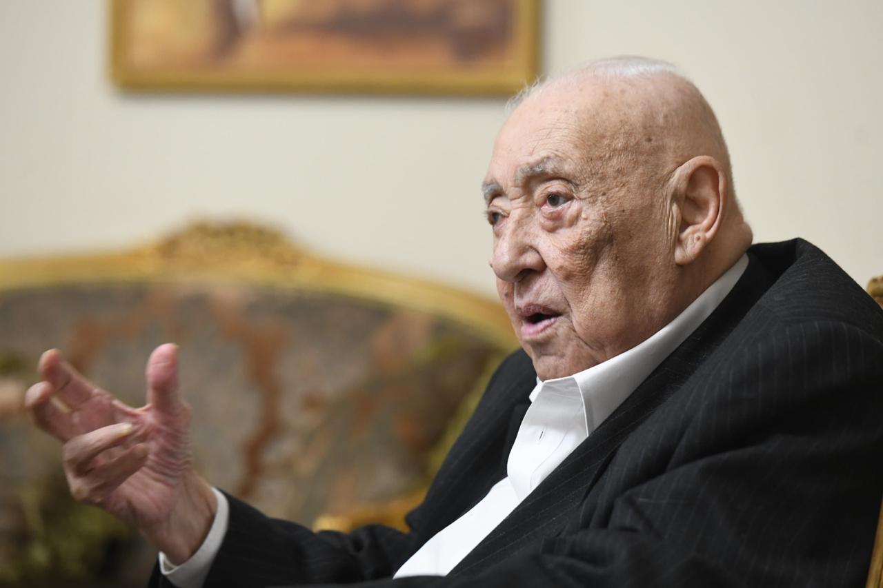 e57f1d34-30ac-4f6e-9b3f-9d6d60f77af0