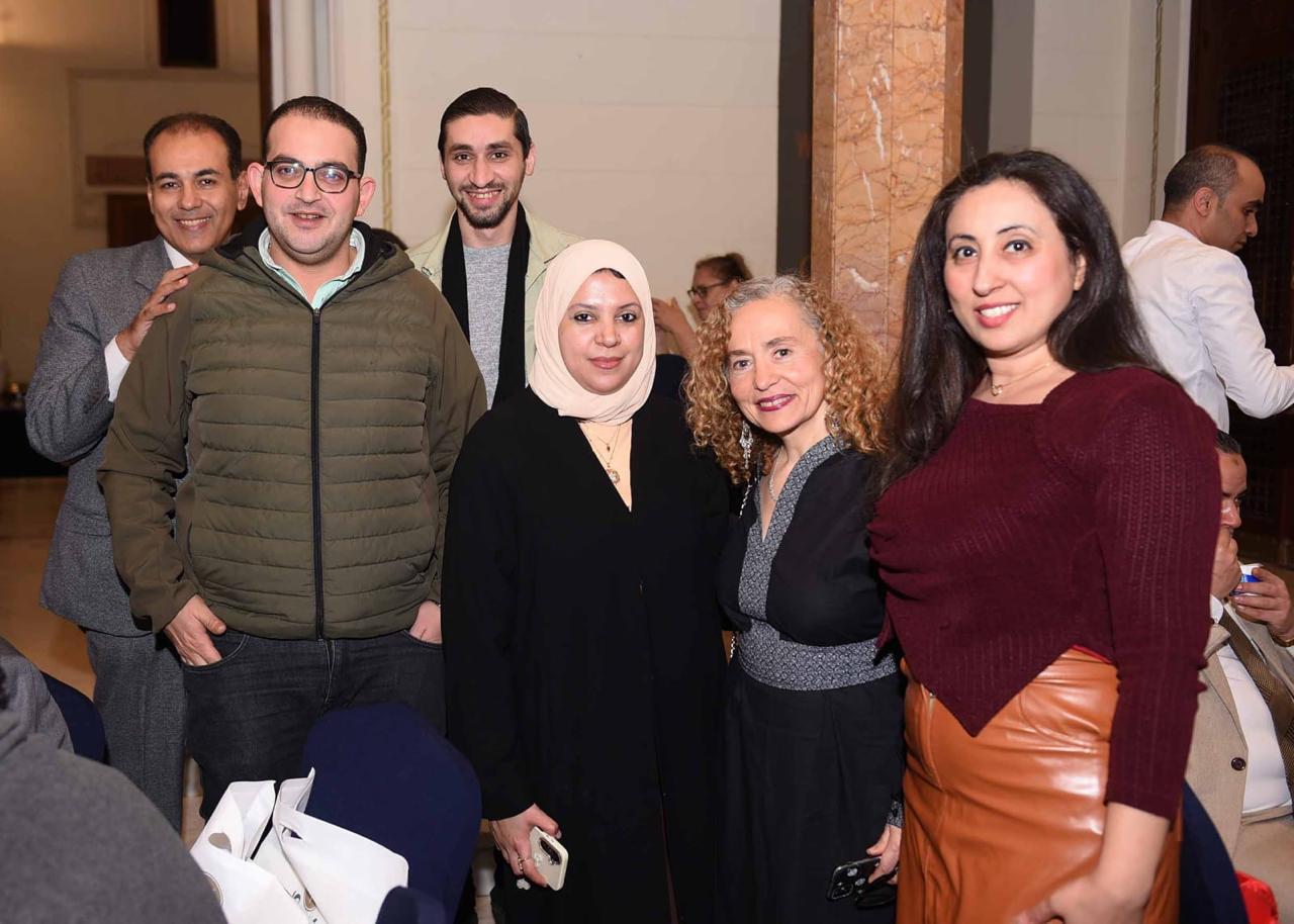 8eeedb66-9f87-4bbb-a270-81e158c4bfa3