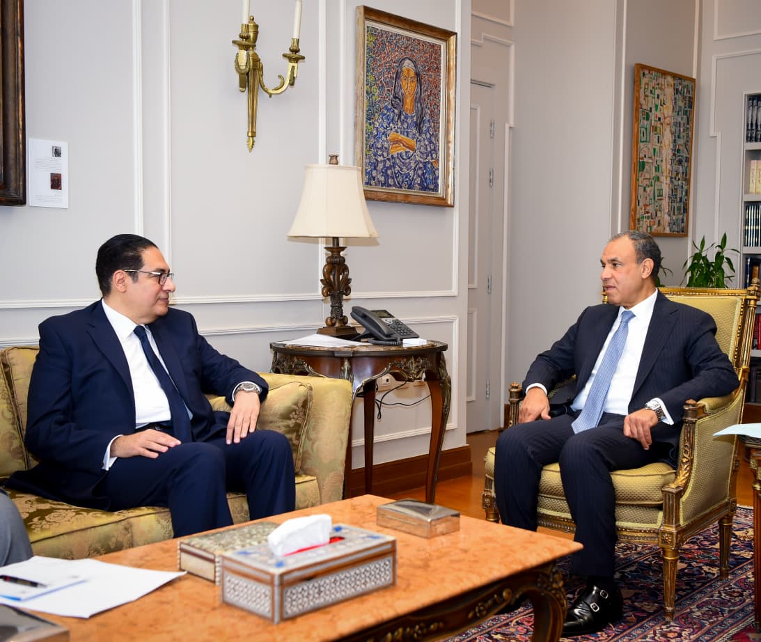 8e55eddb-df62-4104-ba20-8c61df22b922