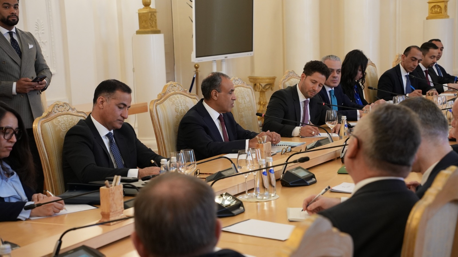 e03ffa3a-fb90-4100-ac58-c13c02b29c3d