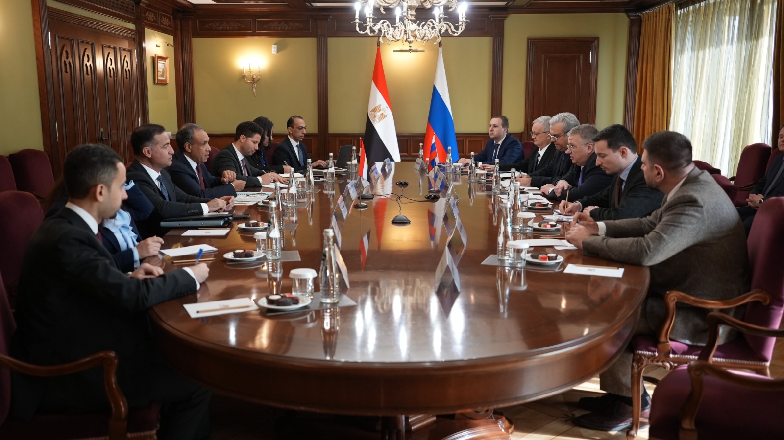 1aeb2e8c-fd55-4e44-b433-65d87fb7f925