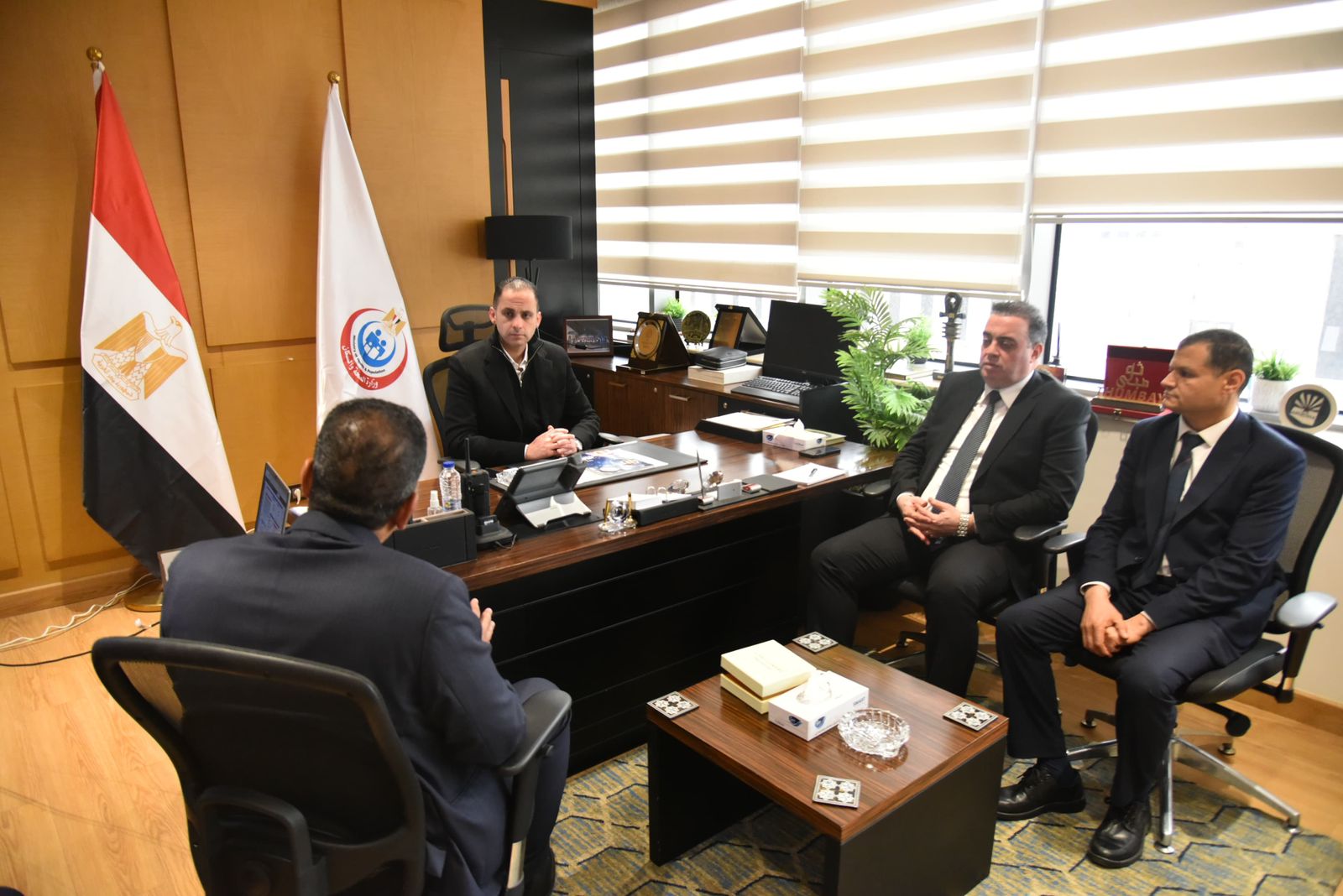 3cbcdbbd-715d-4c43-aaef-34f7dc32d1ce