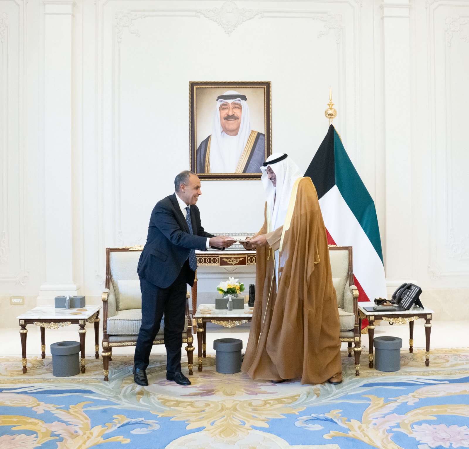 4d8fe57a-488a-4efb-a103-5abbf0ca606f 4d8fe57a-488a-4efb-a103-5abbf0ca606f