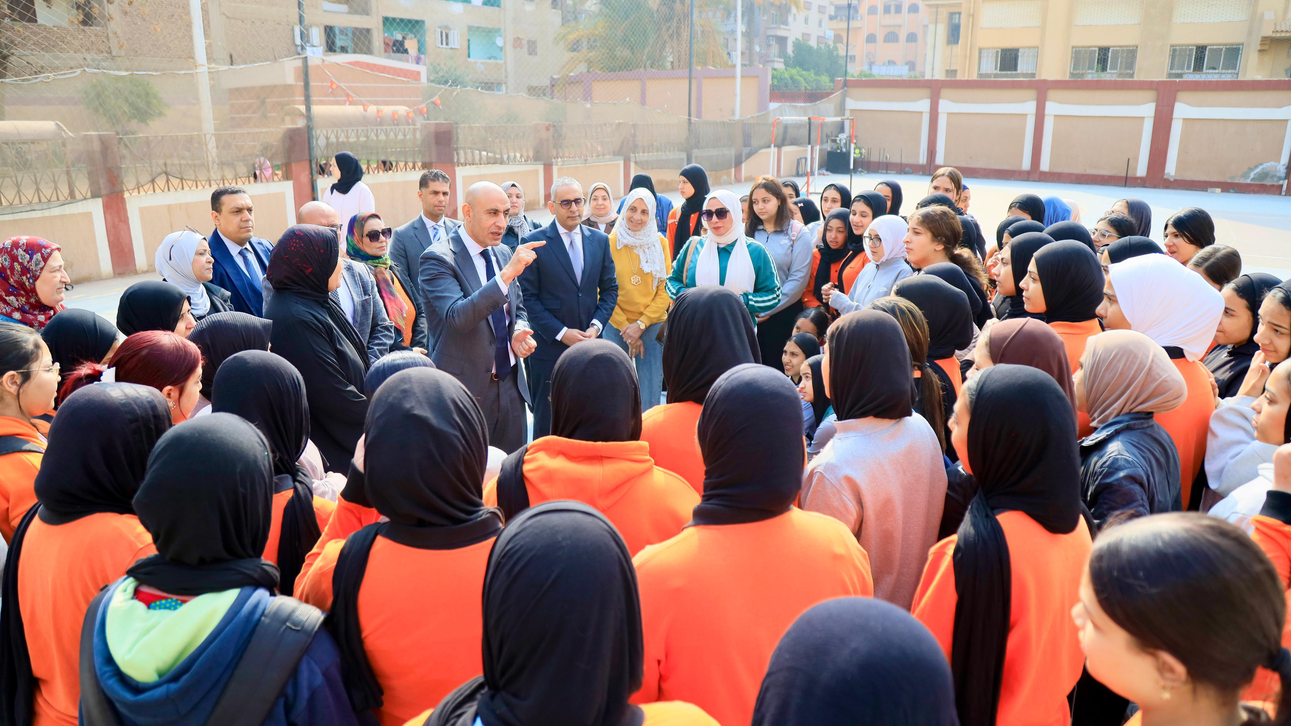 b9d3abf8-ab0b-40e3-a385-886561def906