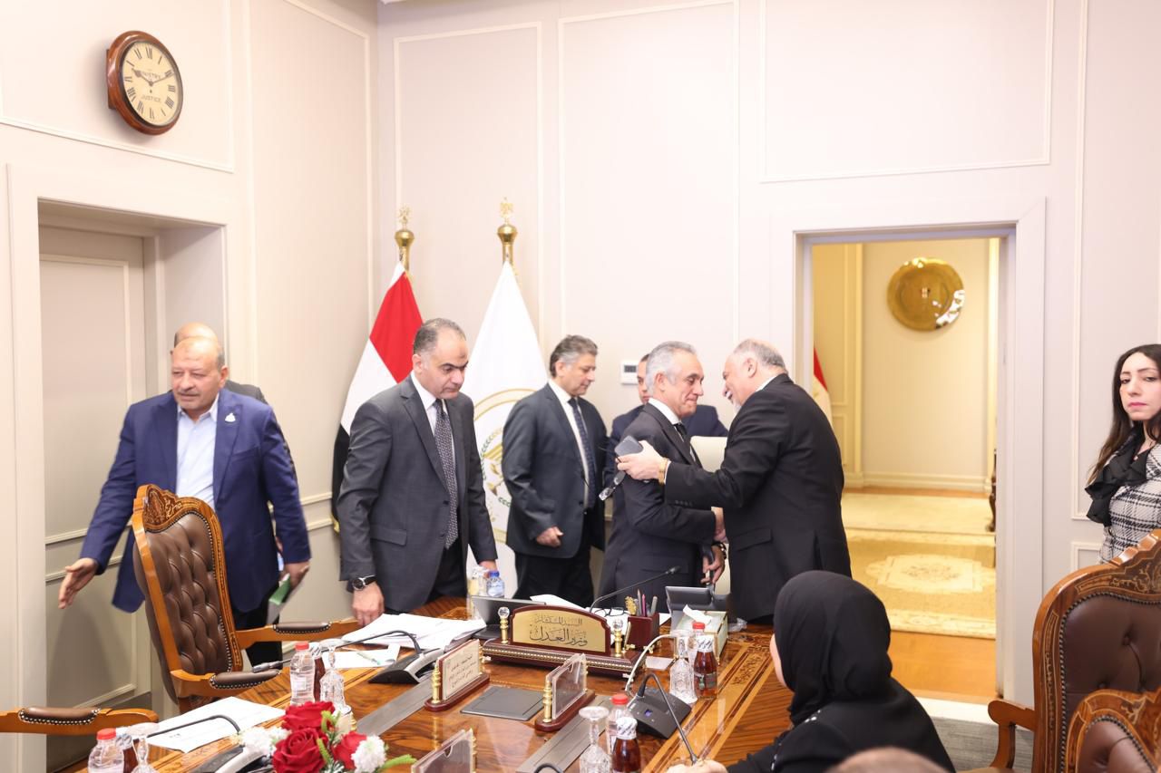 1d7d9b63-2a92-4814-a5b0-568eae6bbee6