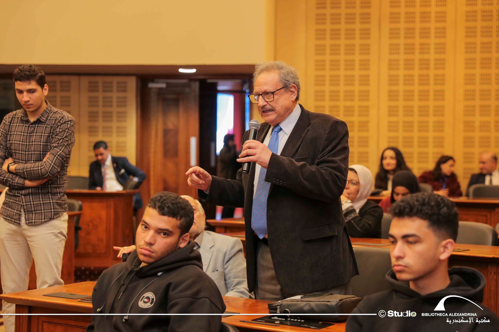 3912a83b-255e-4637-ab4d-355c3fad901d 3912a83b-255e-4637-ab4d-355c3fad901d