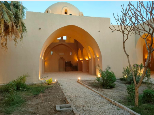 حسن