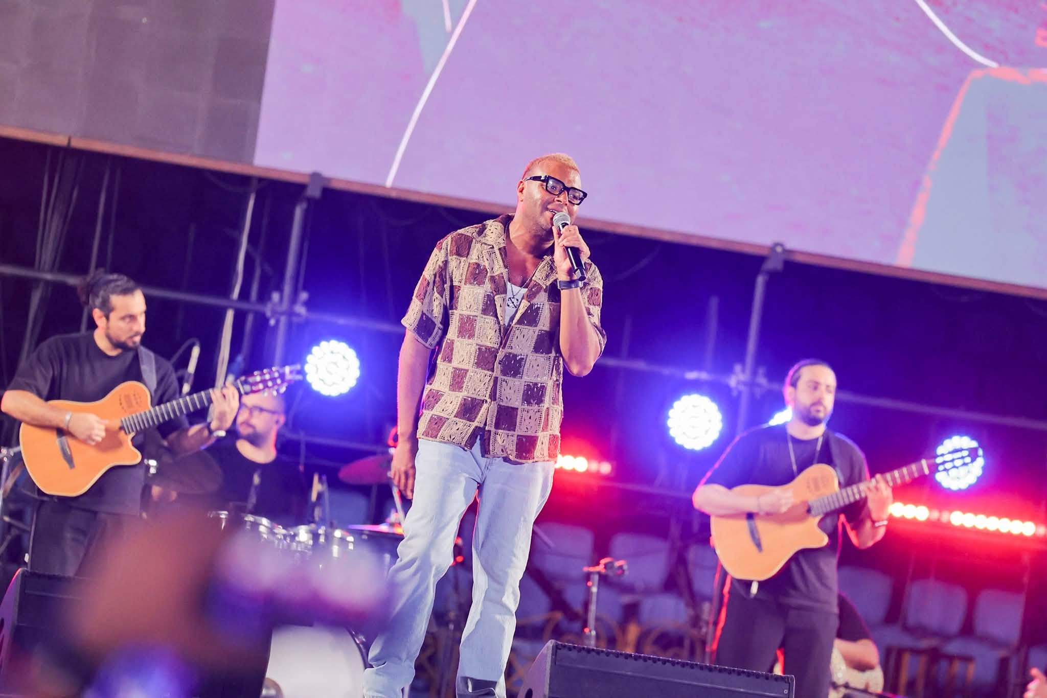172652-رامي-صبرى-فى-حفل-الاسكندرية