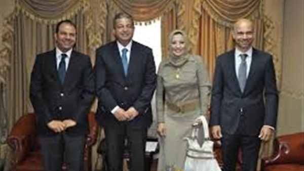  "خالدعبدالعزيز" يستقبل رئيس إتحاد السلاح ورئيس نادي أصحاب الجياد   
