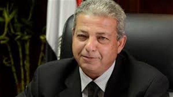 عبد العزيز يستقبل رئيس جامعة بني سويف   