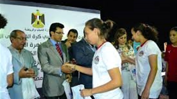 الشباب والرياضة تختتم الدورة الرمضانية للكرة الخماسية ب" استاد القاهرة"   