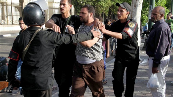 الداخلية تضبط 22 من القيادات الوسطى لجماعة الاخوان الارهابية الداخلية تضبط 22 من القيادات الوسطى لجماعة الاخوان الارهابية