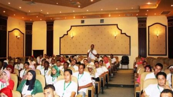 العنف والصراع على مائدة حوار ملتقى الشباب الأول "لنعبر جسراً"   