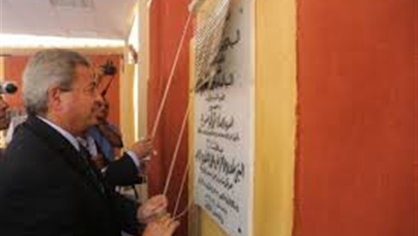 عبد العزيز يفتتح أعمال التطوير المنتهية بمركز شباب الزهراء بمصر القديمة   