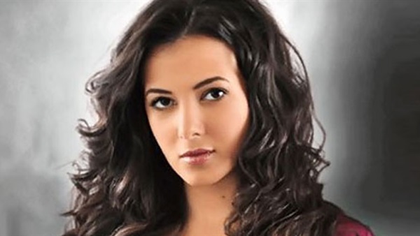 دنيا سمير غانم تتعاقد على مسلسل جديد دنيا سمير غانم تتعاقد على مسلسل جديد