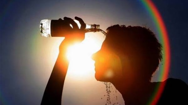 10 خطوات تقيك من لهيب  درجات الحرارة بعد ارتفاعها  لـ42 في الظل