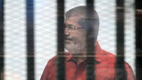 تأجيل محاكمة "المعزول" و آخرين في  "التخابر" للاثنين المقبل 