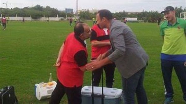 نادر السيد يزور مران الاهلي في تونس نادر السيد يزور مران الاهلي في تونس