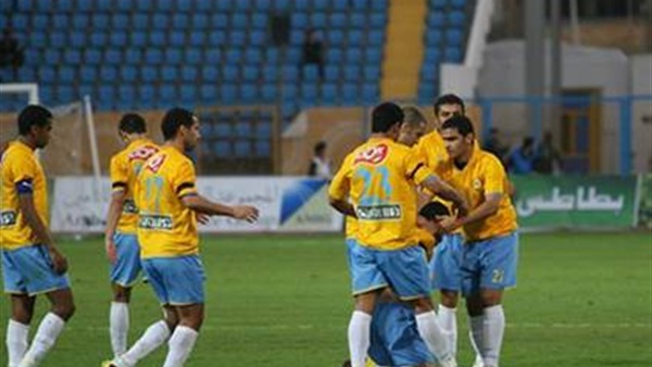 بالفيديو..الاسماعيلى يتعادل مع الإفريقى التونسى 2/2 بالفيديو..الاسماعيلى يتعادل مع الإفريقى التونسى 2/2