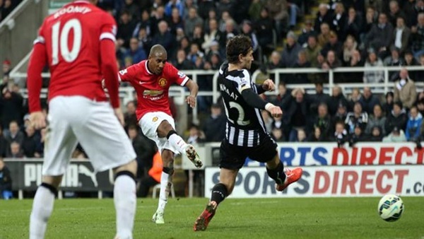 الدوري  الانجليزي ..  التشكيل الرسمي لمانشستر  يونايتد و نيوكاسل 