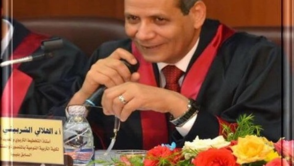 بعد السخرية من أخطاء "الهلالي" أشهر الأخطاء اللغوية للسياسين بعد السخرية من أخطاء "الهلالي" أشهر الأخطاء اللغوية للسياسين
