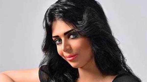 السجن 10 سنوات للراقصة  شمس بتهمة خطف طفلة 