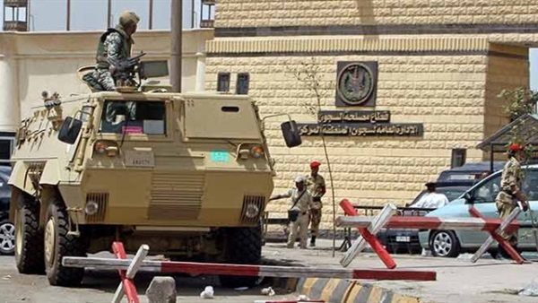 بالفيديو. مصدر أمني: السجون لم تستقبل صلاح هلال أو الفخراني حتى الآن بالفيديو. مصدر أمني: السجون لم تستقبل صلاح هلال أو الفخراني حتى الآن