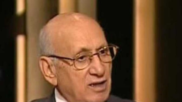 «محمود شريف»: الوزراء في اختبار قبل انعقاد البرلمان «محمود شريف»: الوزراء في اختبار قبل انعقاد البرلمان