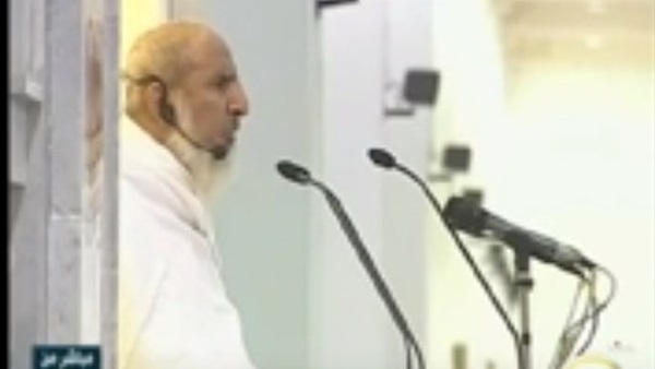 بالفيديو .. خطبه يوم عرفه وصلاتى الظهر والعصر قصرا وجمعا من مسجد نمرة بالفيديو .. خطبه يوم عرفه وصلاتى الظهر والعصر قصرا وجمعا من مسجد نمرة
