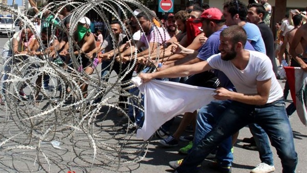 أزمة لبنان من البداية إلى الآن  