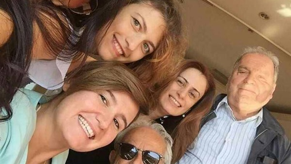 هنا شيحة تنشر صورة لجنة تحكيم مسابقة الاسكندرية السينمائى للافلام القصيرة هنا شيحة تنشر صورة لجنة تحكيم مسابقة الاسكندرية السينمائى للافلام القصيرة