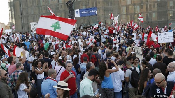 طلعت ريحتكم» تمهل الحكومة  اللبنانية72 ساعة للاستجابة لمطالبها 