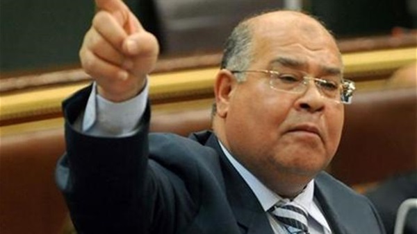 الشهابي يتهم «في حب مصر»  بسيطرة رجال الأعمال عليها 