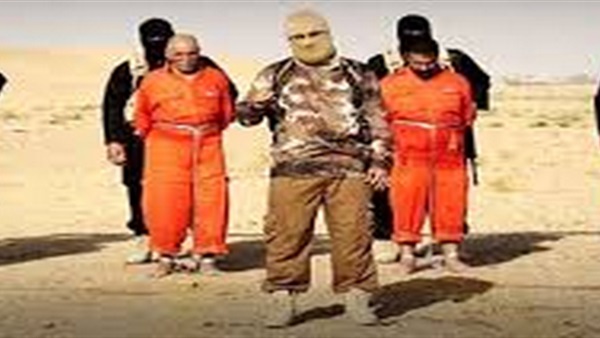 داعش يشوي 4 أشخاص على أرجوحة داعش يشوي 4 أشخاص على أرجوحة