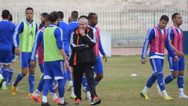 بالأسماء.. فيريرا يختار لاعبو  الزمالك المشاركين في مباراة أورلاندو 