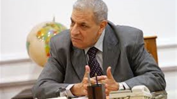 محلب يصل جامعة مصر  لتكريم طلاب المنح الخارجية 