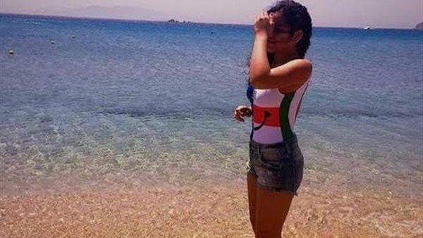 بالصور .. جنى ابنة عمرو دياب بالمايوه على سواحل ايطاليا بالصور .. جنى ابنة عمرو دياب بالمايوه على سواحل ايطاليا