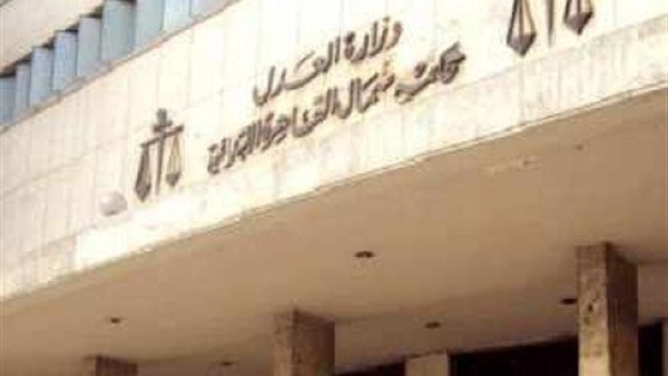 استمرار توافد المرشحين للانتخابات  علي محكمة شمال القاهرة 
