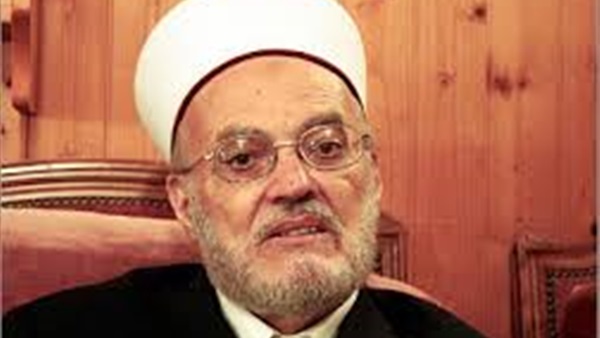 خطيب الأقصى: المستوطنون حاولوا احراق المصلين بالمسجد خطيب الأقصى: المستوطنون حاولوا احراق المصلين بالمسجد
