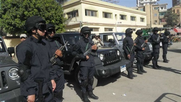 تكثيفات أمنية بطرق «السويس سيناء» ونفق أحمد حمدي