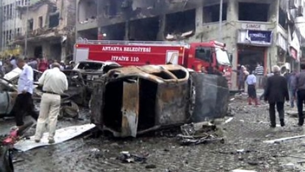 إصابة 5 أطفال على في انفجار عبوة ناسفة بمدرسة بتركيا