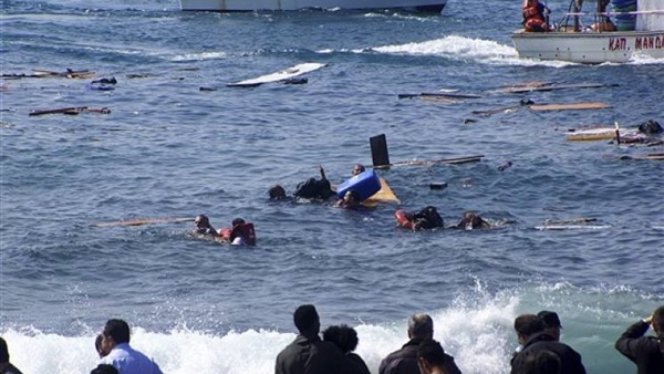 إرتفاع ضحايا غرق زورقي اليونان إلى 34 لاجئا