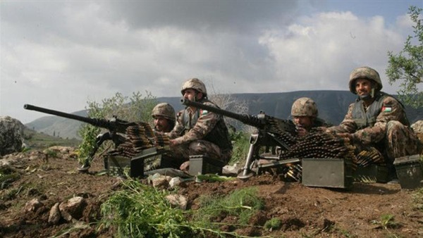 القوات الأردنية تقتل 12 شخصًا حاولوا التسلل على الحدود القوات الأردنية تقتل 12 شخصًا حاولوا التسلل على الحدود