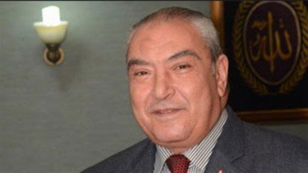 محافظ الشرقية يخلد شهداء الشرطة بتطوير عيادات المستشفيات محافظ الشرقية يخلد شهداء الشرطة بتطوير عيادات المستشفيات
